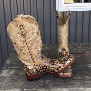 Ferrini faux snake skin cowboy boot